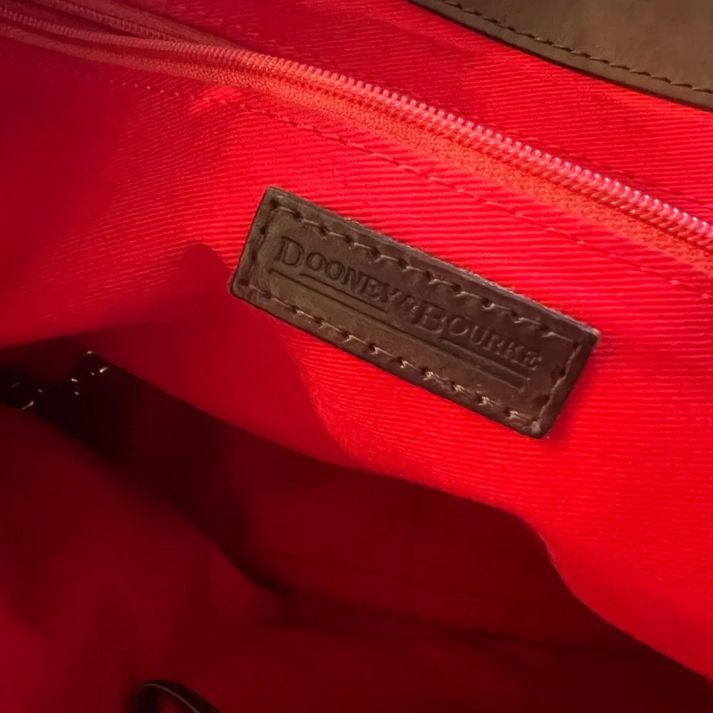 Authentic‎ Dooney & Bourke Hobo leather bag.   Y2K era early 2000’s animal print